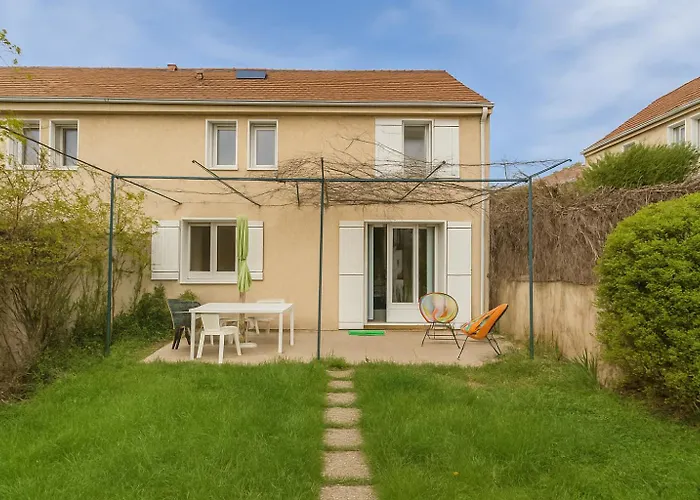 Cdg, Private 3 Roissy-en-France